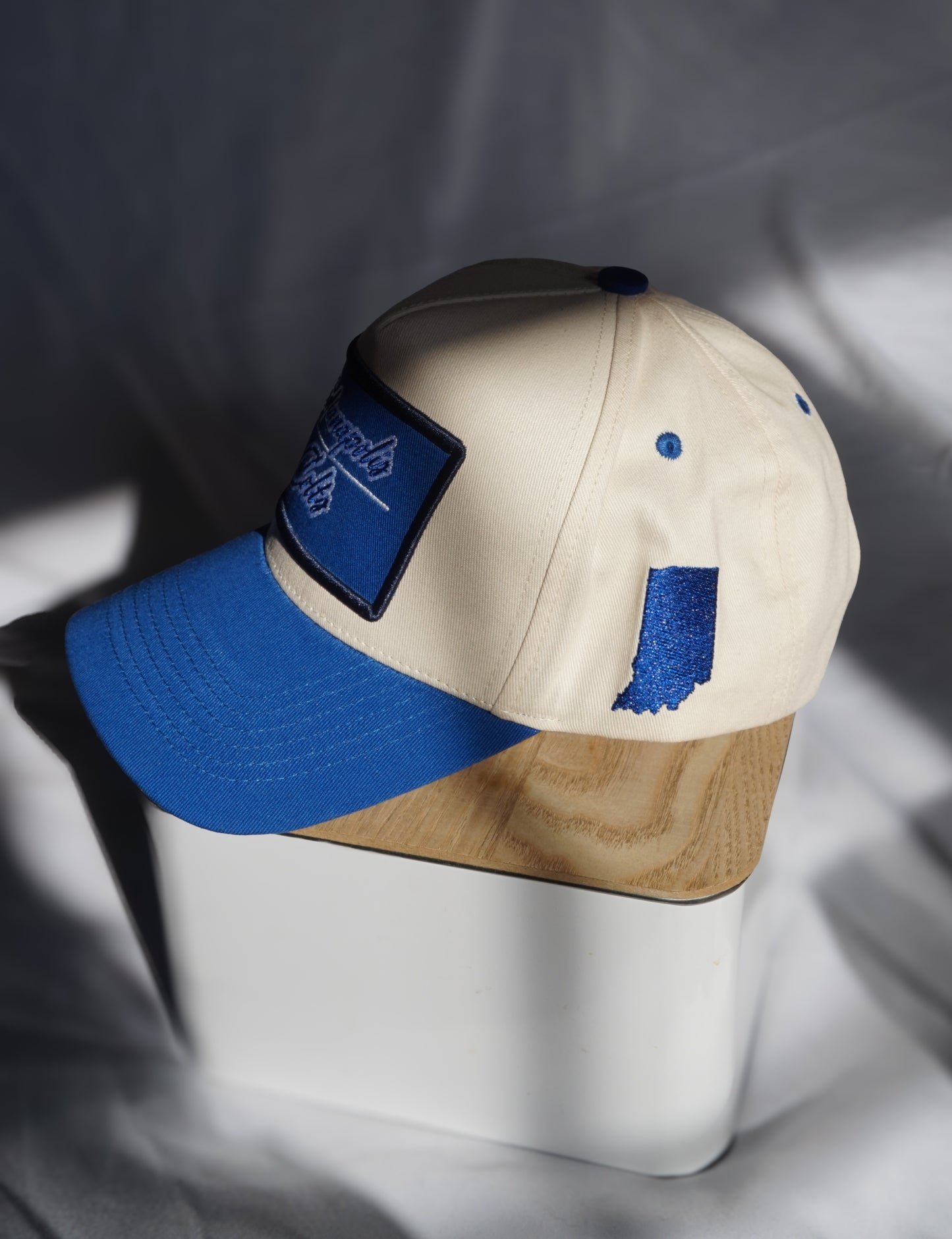 Indianapolis Colts Trucker Hat